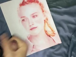 Dakota Fanning Jizz Tribute 27